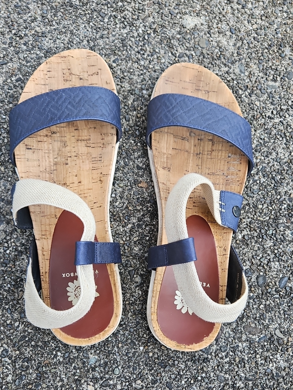 Sandals Sz 8